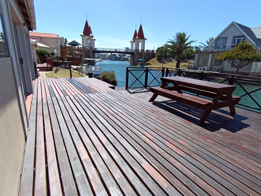 3 Bedroom Property for Sale in Marina Martinique Eastern Cape